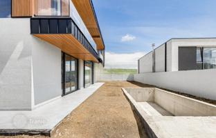 5-room house 370 m² in Lisi lake for $479,000