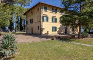 7-bedroom country house 723 m² in Marciano della Chiana for 1,330,000 €