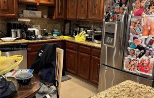 2-bedroom apartments in condo 72 m² in Hialeah for $275,000
