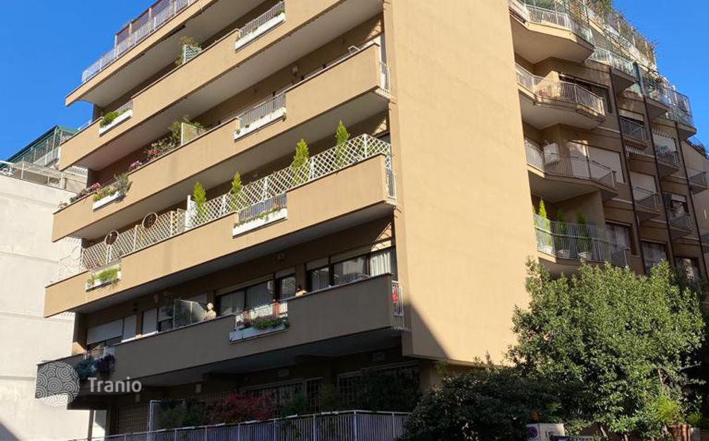 Apartment for sale in Rome, Italy — listing 1932549