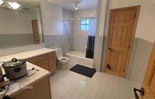 6-bedroom house 402 m² in Cutler Bay for $825,000