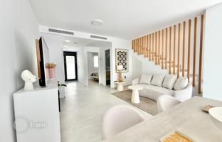 3-bedroom apartment 81 m² in Cox for 238,000 €