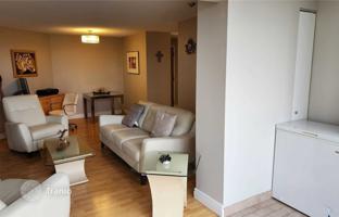 2-bedroom apartment in Etobicoke for C$689,000