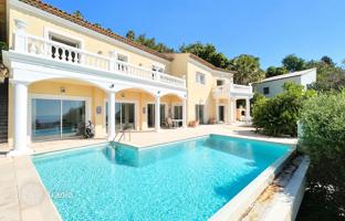 6-room cottage in Mandelieu-la-Napoule for 1,850,000 €
