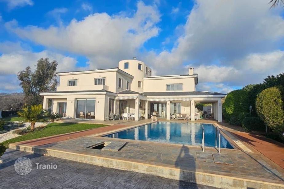 6-Bedroom Cottage in Konia for Sale, 420 m², 2,700,000 €, ID2509874 ...