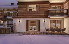 Duplex apartment with a garden and a terrace at 500 meters from the ski slope, Megeve, France for 2,290,000 €