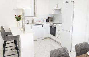 2-bedroom penthouse 98 m² in Larnaca for 435,000 €