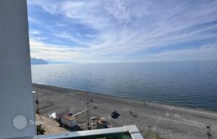 3-bedroom apartment 100 m² in Kvariati for $170,000