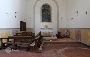 Villa 1,700 m² in Rignano sull'Arno for 1,300,000 €