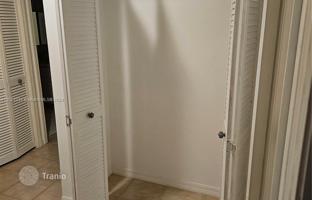 4-bedroom house 365 m² in West End for $1,280,000