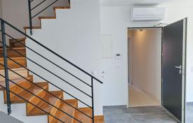 MALI LOŠINJ, NEREZINE — 80 m from the sea! Two-story apartment with garden and parking for 325,000 €