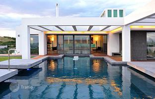 3-bedroom villa 900 m² in Panorama for 7,000,000 €