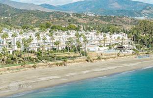 3-bedroom penthouse 150 m² in Estepona for 2,495,000 €