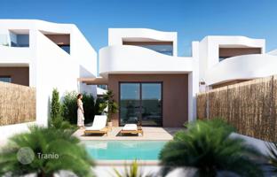 3-bedroom villa 129 m² in Los Montesinos for 480,000 €