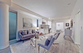 Apartment – Richmond Street West, Old Toronto, Toronto,  Ontario,   Canada for C$967,000