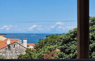 3-room house 175 m² in Funtana for 675,000 €