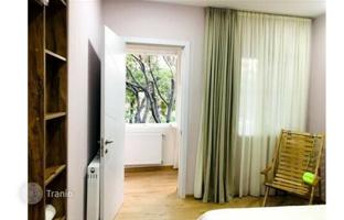 1-bedroom apartment 72 m² in Krtsanisi Street for $122,000
