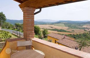 Land plot 1,025 m² in Guardistallo for 2,800,000 €