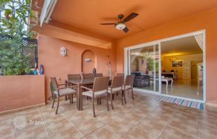 Two-bedroom apartment with a large terrace and parking in Marbella, Andalusia, Spain for 850,000 €