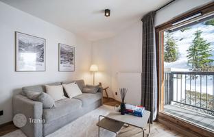2-bedroom apartment in new building 45 m² in Courchevel for 625,000 €