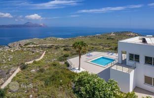 3-bedroom villa 250 m² in Kokkino Chorio for 895,000 €