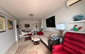 One-bedroom apartment with panoramic city view in Golden Square, Nice, France for 780,000 €