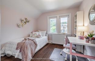 8-bedroom house in North York for C$2,215,000