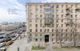 3-bedrooms apartment 63 m² in Basmanny district, Russia for 42,500 ₽ per week