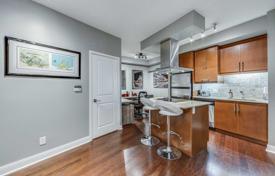 Apartment – Scott Street, Old Toronto, Toronto,  Ontario,   Canada for C$941,000