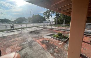 4-bedroom house 98 m² in Miami Gardens for $350,000