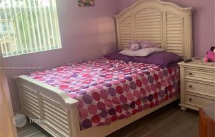 3-bedroom house 157 m² in Homestead for $400,000