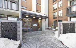 6-bedroom apartment in North York for C$891,000