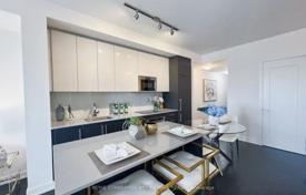 Apartment – Richmond Street West, Old Toronto, Toronto,  Ontario,   Canada for C$819,000