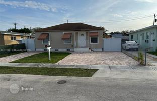 3-bedroom house 90 m² in West Palm Beach for $475,000