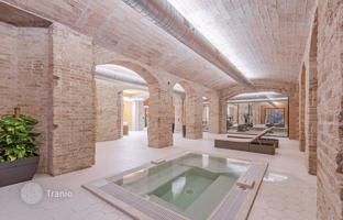 Apartment 66 m² in Barcelona for 660,000 €