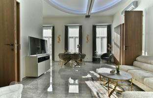 2-bedroom apartment 92 m² in District VI (Terézváros) for 781,000 €