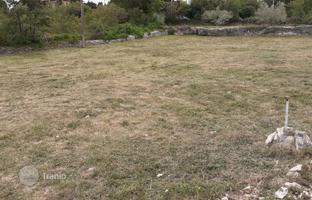 Land plot 1,542 m² in Kavran for 180,000 €
