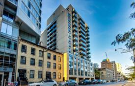 Apartment – Shuter Street, Old Toronto, Toronto,  Ontario,   Canada for C$741,000