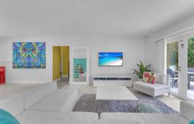 Townhome – Hollywood, Florida, USA for $1,449,000