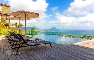 5-bedroom villa 677 m² in Black River for $5,270,000
