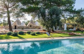 Luxury traditional villa with a swimming pool and a large garden, San Michele Salentino, Italy for 550,000 €