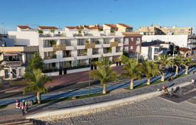 Beachfront apartment on the ground floor with 3 bedrooms in San Pedro del Pinatar for 510,000 €