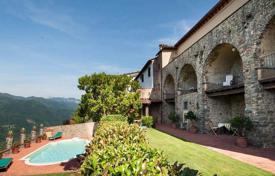 Stone villa of the XVI century with a swimming pool in Bagni di Lucca, Tuscany, Italy for 1,350,000 €