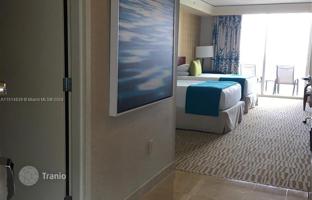 Condo 51 m² in Collins Avenue for $415,000