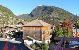 Penthouse with a balcony in the center of Morzine, France for 1,420,000 €