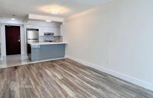 5-bedroom apartment in Bay Street for C$980,000