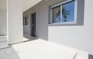 2-bedroom apartment 65 m² in Orihuela Costa for 295,000 €