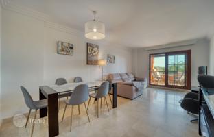 Exclusive apartment with panoramic mountain views and premium facilities in Benahavis, Andalusia, Spain for 450,000 €