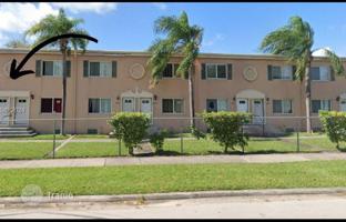 4-bedroom apartments in condo 154 m² in Miami for $290,000