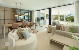 5-bedroom villa 491 m² in Nueva Andalucia for 3,895,000 €